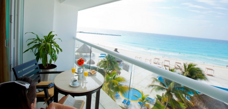 Krystal Cancun, Caribbean View Balcony
